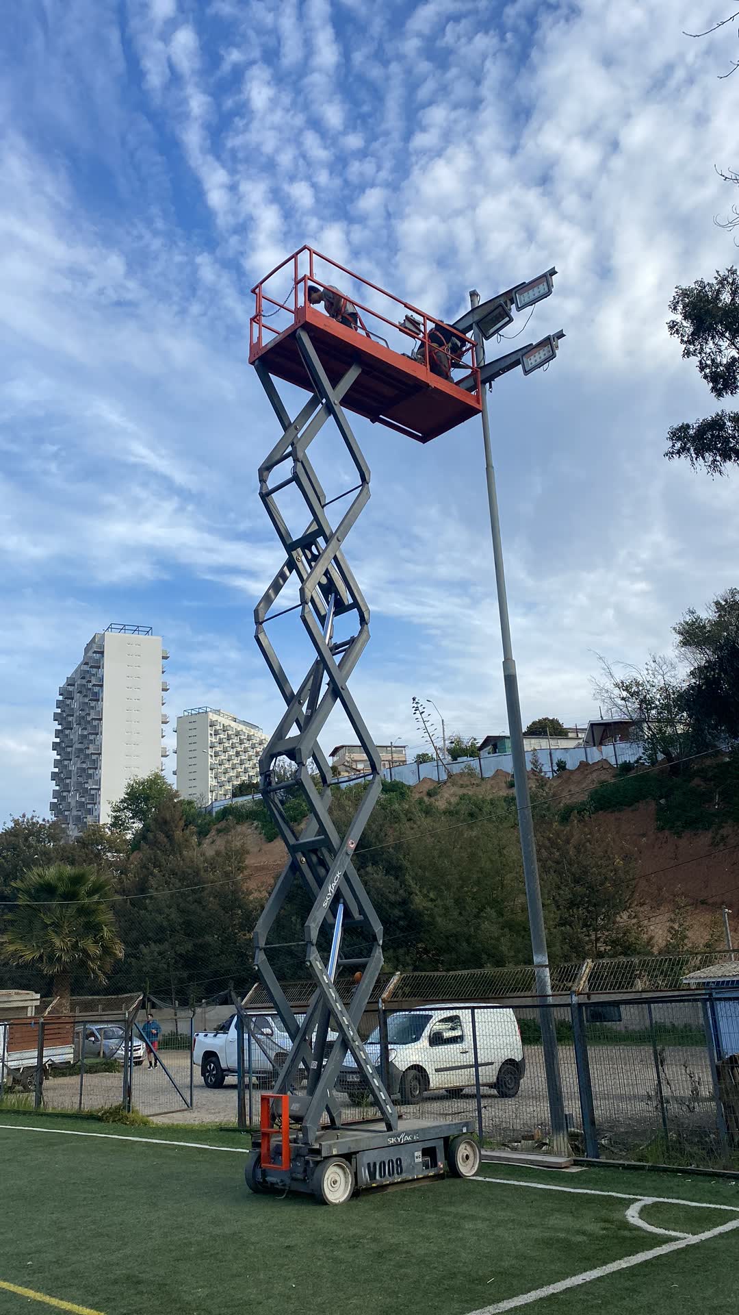Cambio de iluminación en Estadio Fisher